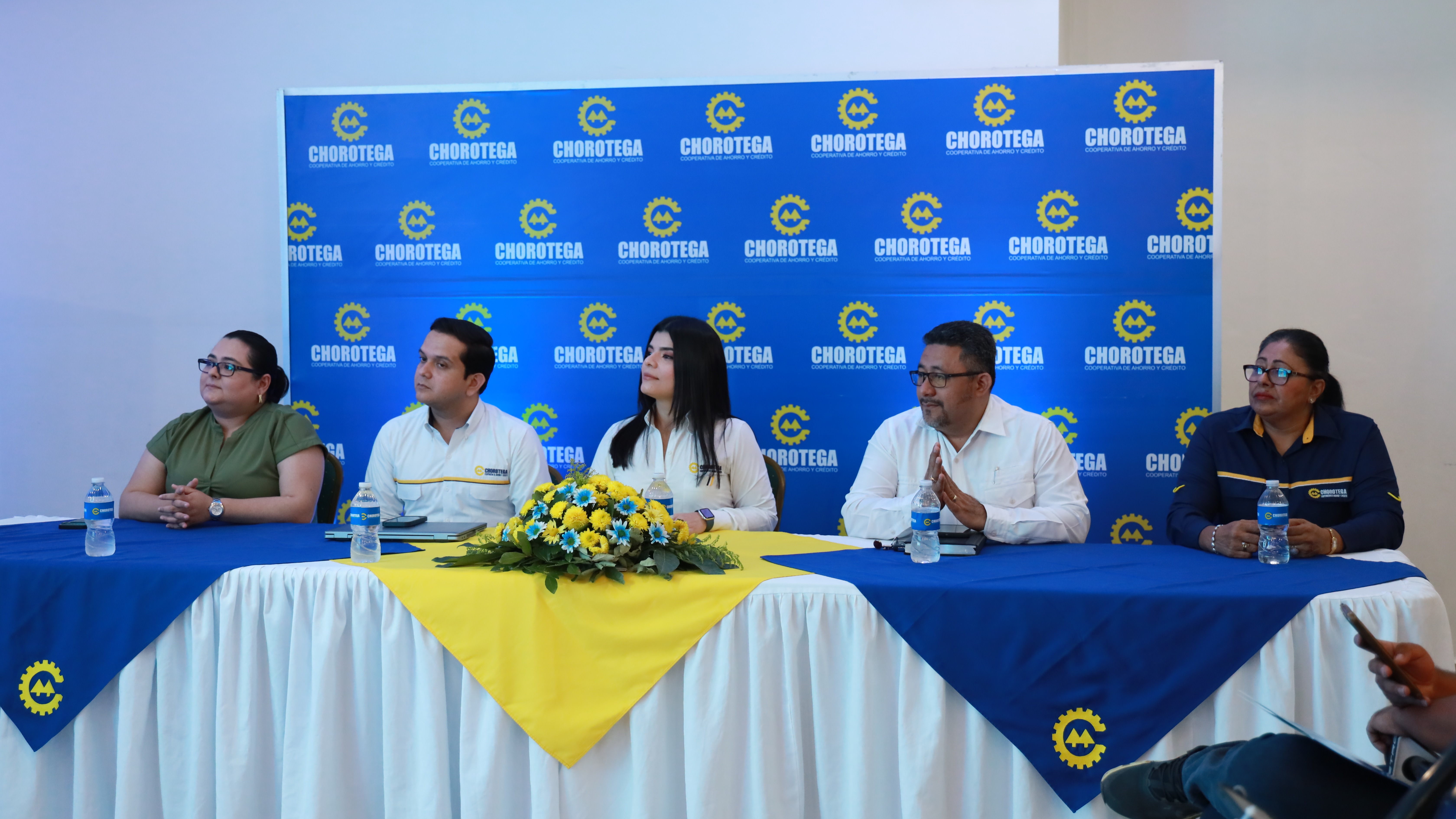 Lanzamiento "Premio y Fútbol, Tu Promo con Pasión"